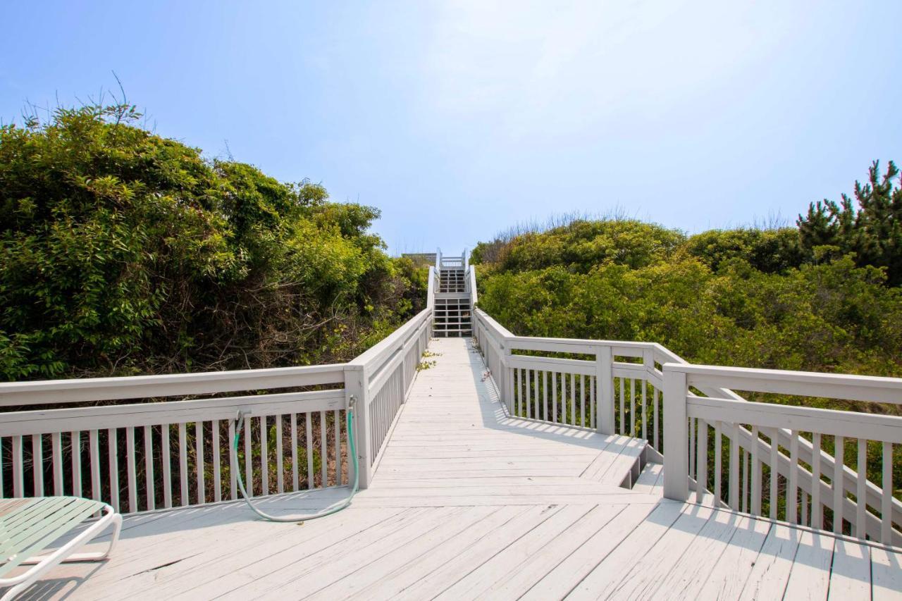Wl933, Tale Of The Whale- Oceanfront, Private Beach Access, Gas Fireplace, Ocean Views Королла Экстерьер фото