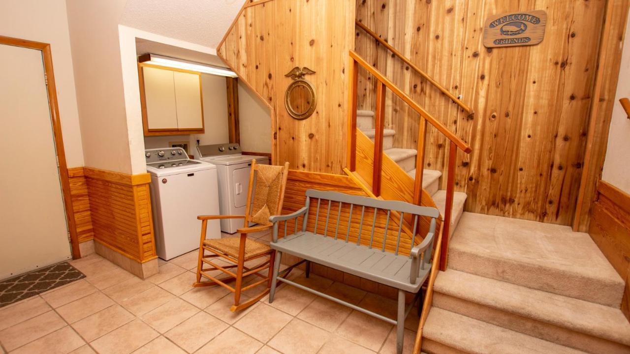 Wl933, Tale Of The Whale- Oceanfront, Private Beach Access, Gas Fireplace, Ocean Views Королла Экстерьер фото
